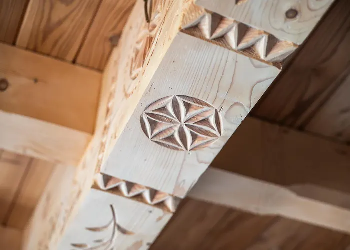 Pod Limbami Iv 度假居 *